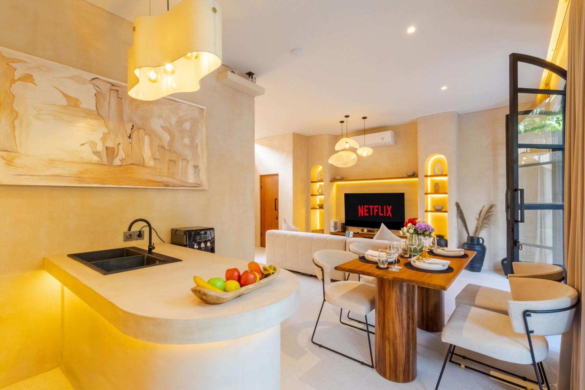 Santa Clara - 2 Bedroom Private In * Seminyak (Bali)